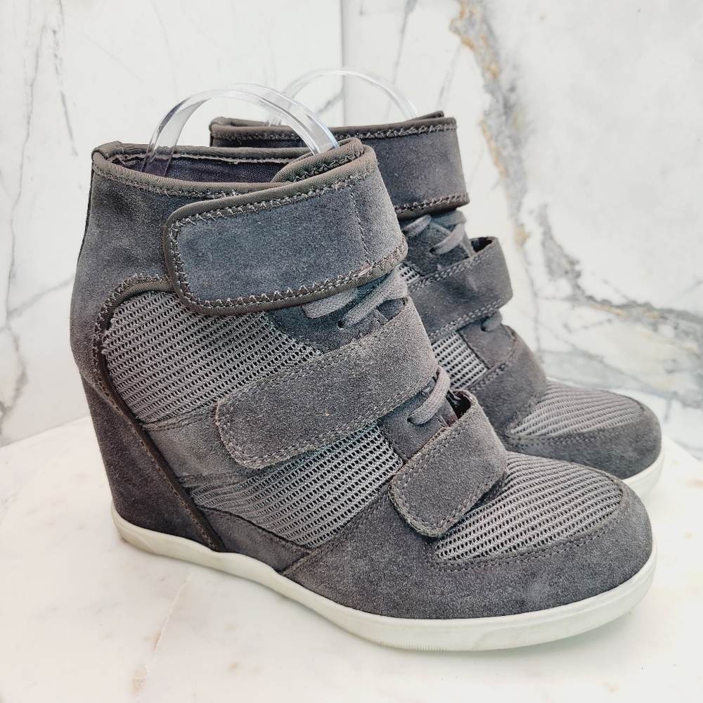Gray Saks Fifth Avenue Womens Grey Suede Wedge Sneakers Size 39.5 / 9